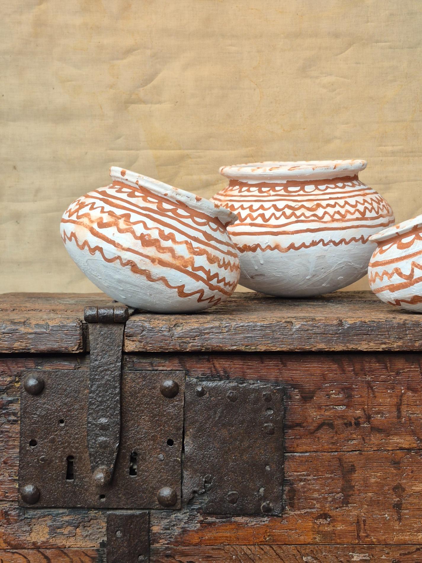 Set of vintage mexican bowls