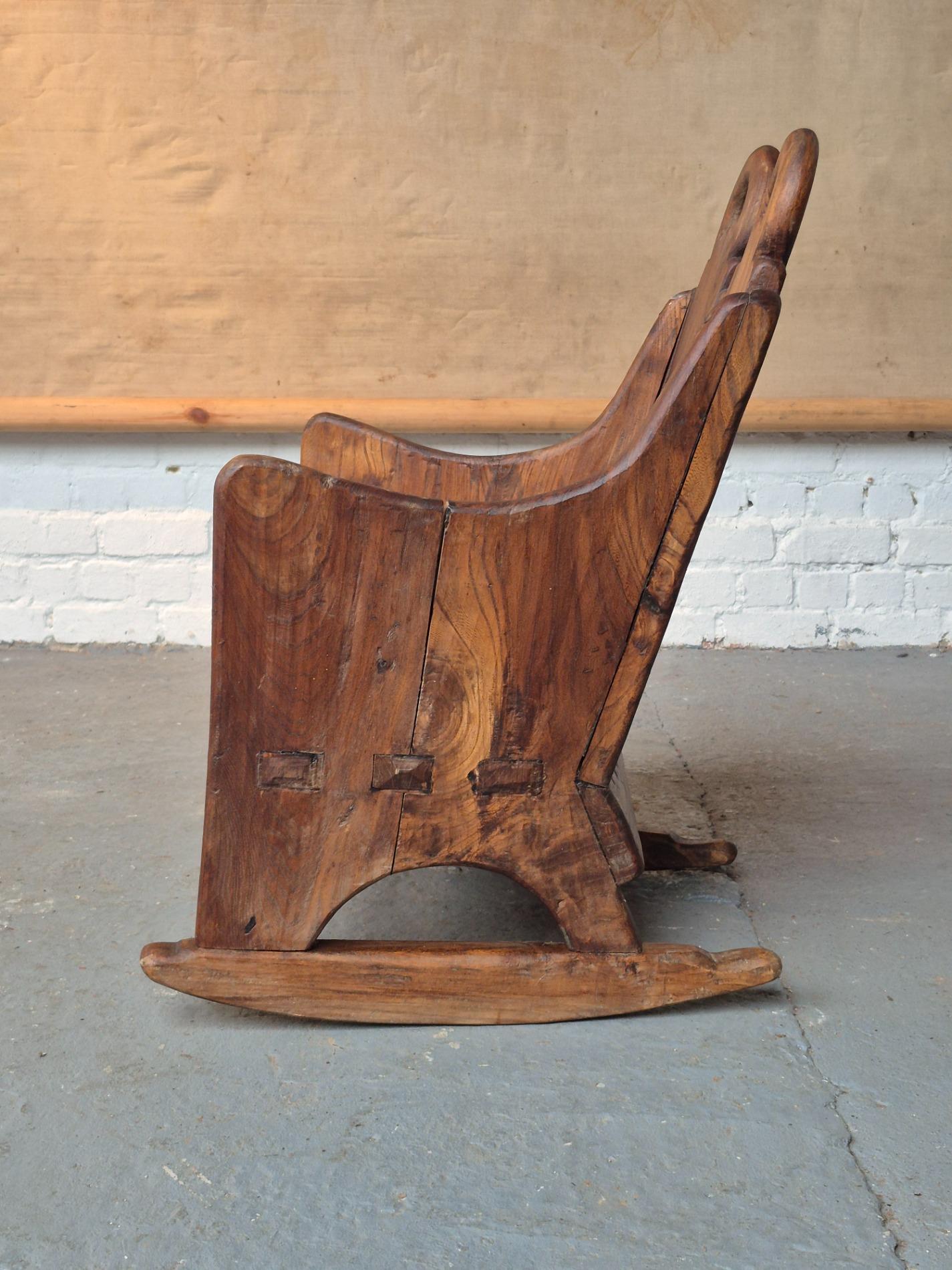 18thC lambing rocking chair
