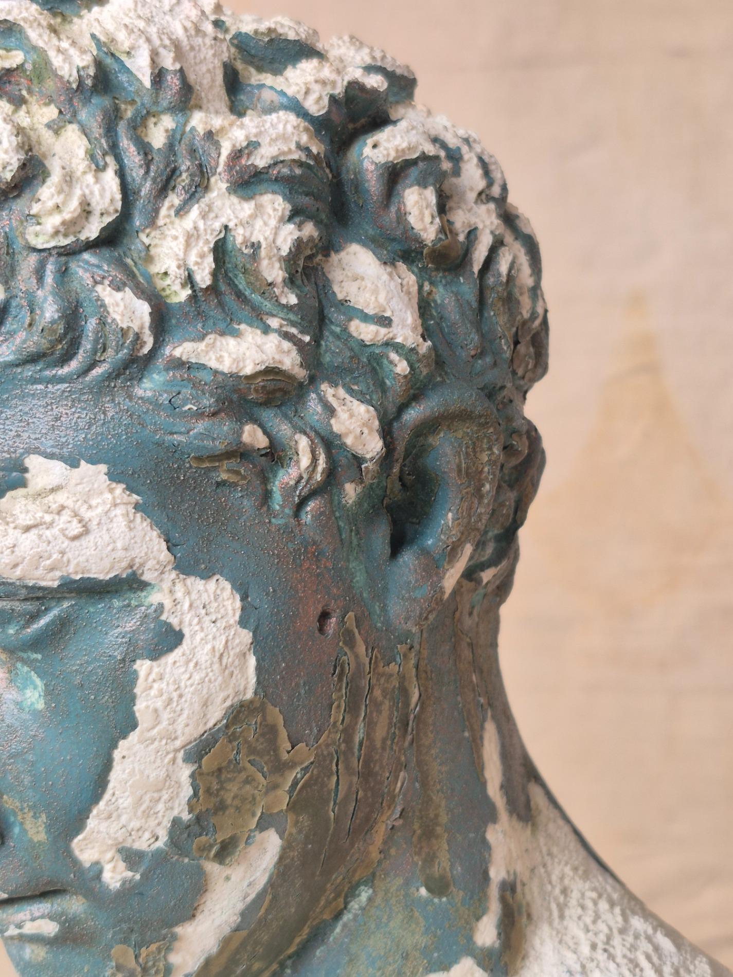 Old garden statue of 'Apoxyomenos'